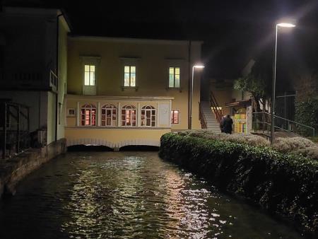 Vencinova hiša, Čebelarski dom